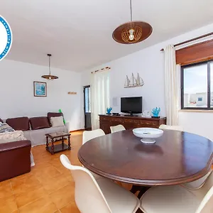 C17 - Suncliff House Salema